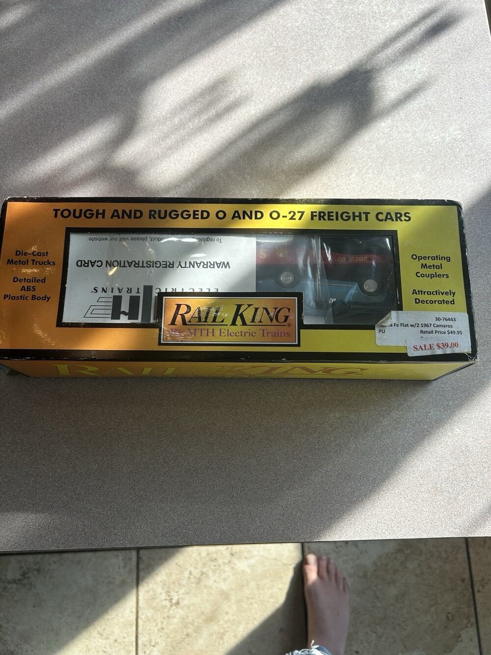 Rail King By MTH Santa Fe Flat Car W/2 1967 Camaros
